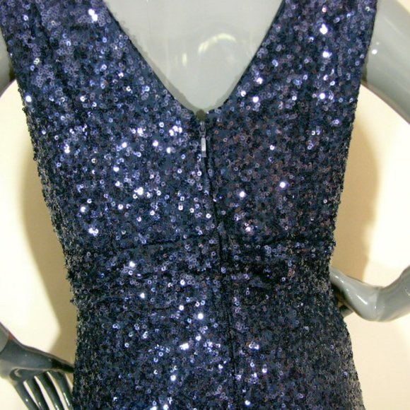 Badgley Mischka Belle Collection “Modele” Navy Sleeveless Sequined Gown Size 8 - Picture 7 of 8